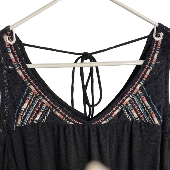 Women's Xhilaration Cold Shoulder Top - Picture 5 of 15